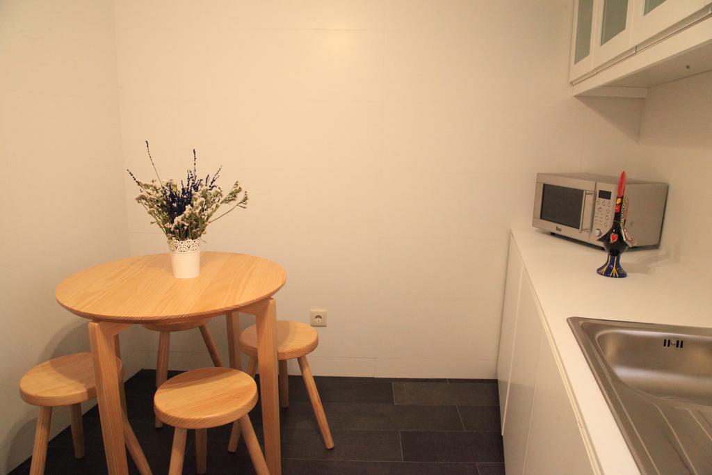 Stay In Apartments Porto Bagian luar foto