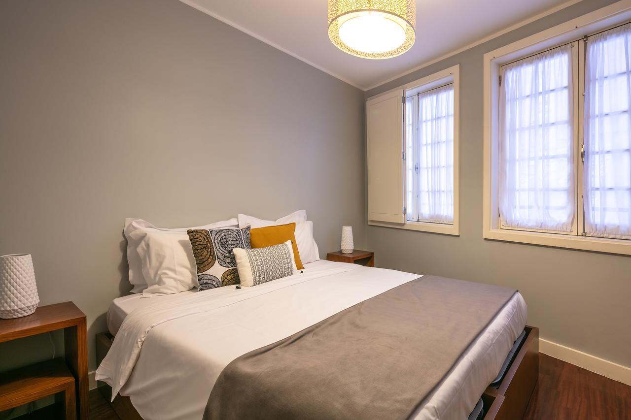 Stay In Apartments Porto Bagian luar foto